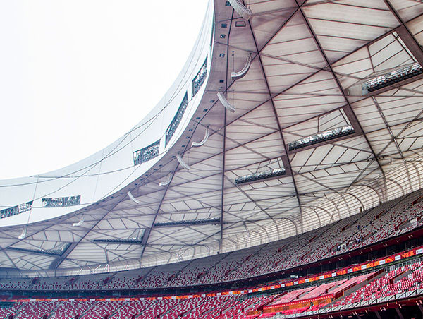 鳥(niǎo)巢選用膜結(jié)構(gòu)PTFE的原因