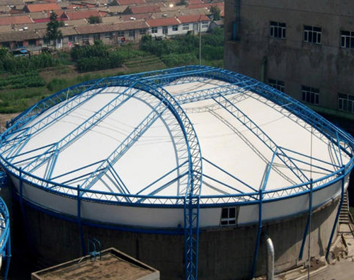 污水池膜結(jié)構(gòu)加蓋密封有什么作用？