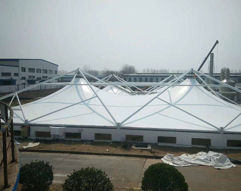 選擇污水池加蓋膜結(jié)構(gòu)需要注意哪些？