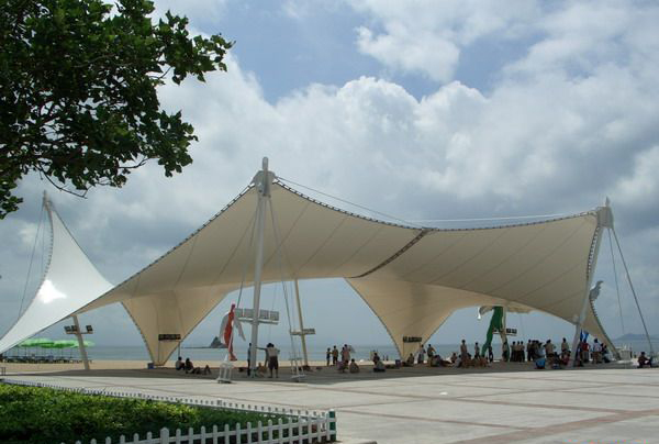 空間膜結(jié)構(gòu) 空間膜結(jié)構(gòu)