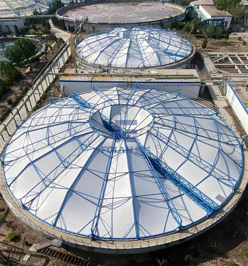 又一污水池反吊膜加蓋工程圓滿完成，環(huán)境美化煥然一新！