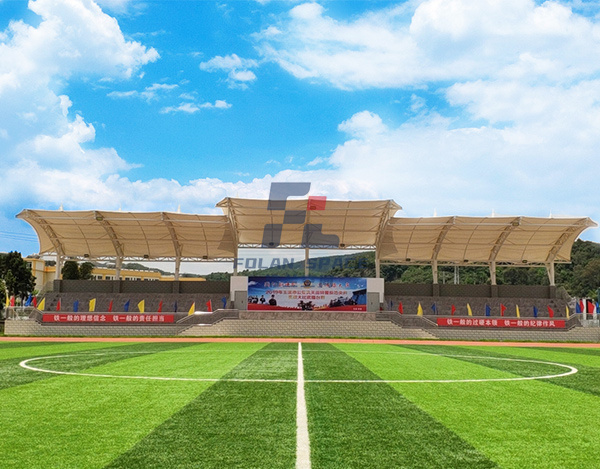 玉溪警?？磁_及網(wǎng)球場